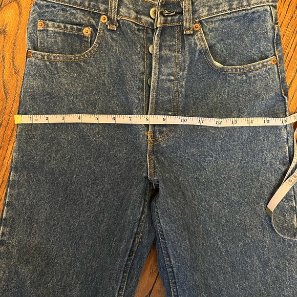 LEVIS 501 💙 - Picture 6 of 9